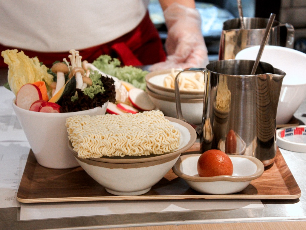 Photo: Angeline Ang/HungryGoWhere shabu days bukit panjang