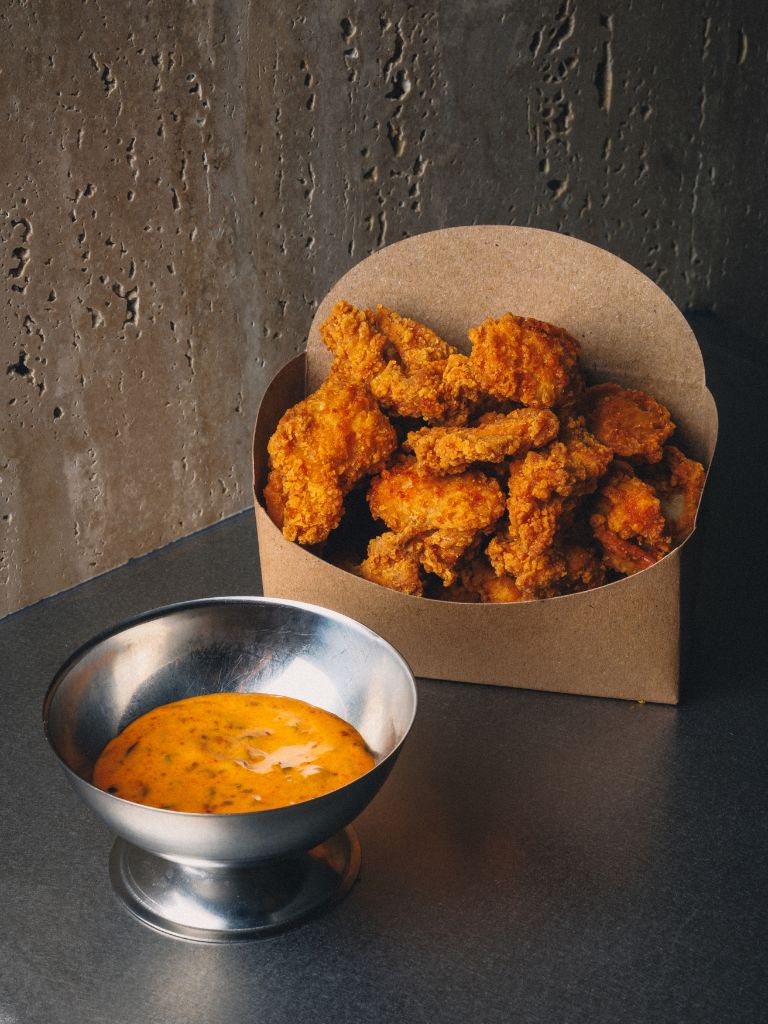 smash street burger amoy street