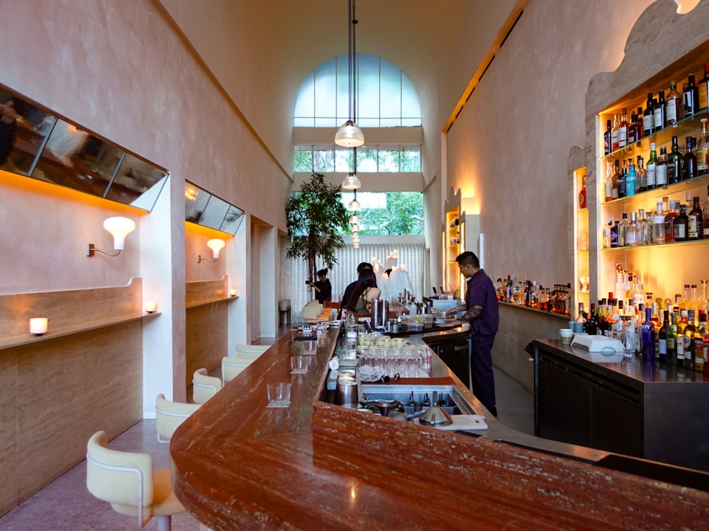 The arched glass panels in Bar Somma are one of its most defining features. Photo: Sarah Chua/HungryGoWhere Bar Somma Carbonara