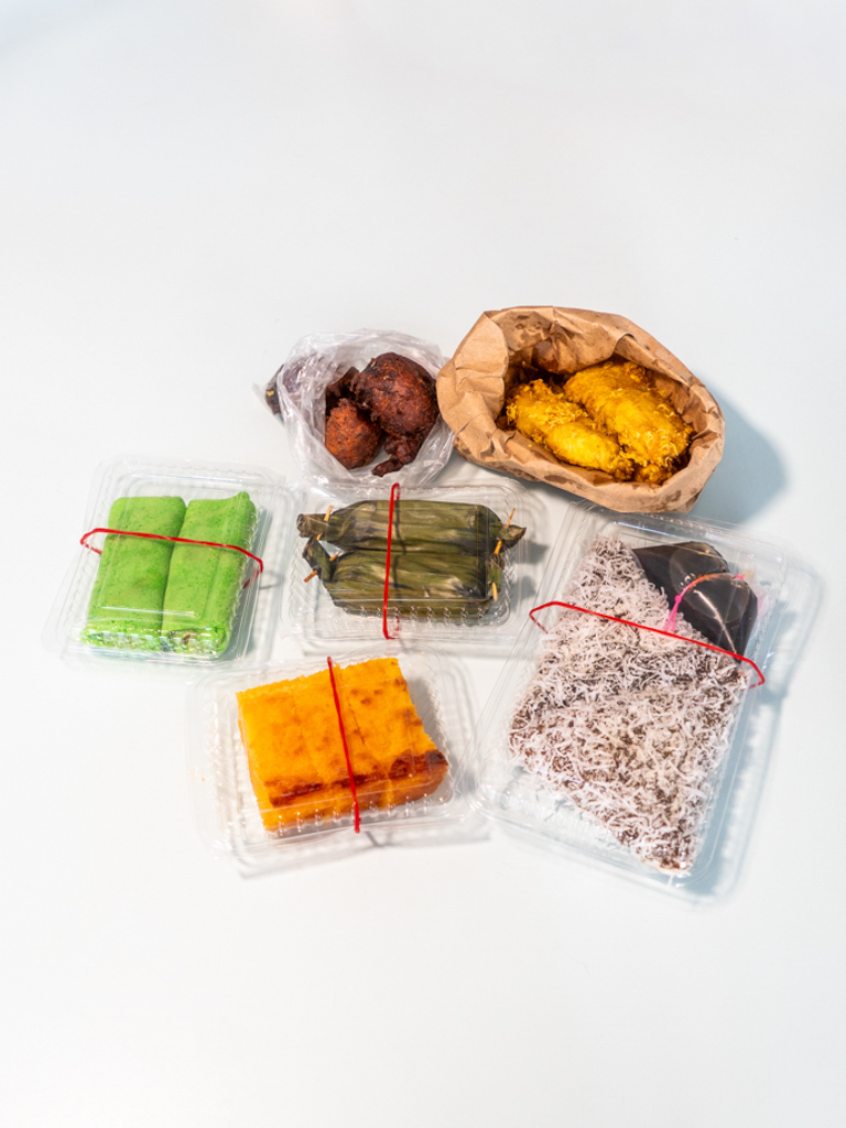 Assorted kuehs kuehs and fried delights at Ondeh Kochi in 216 Bedok Food Centre & Market. Photo: Ewan Lim/HungryGoWhere 216 Bedok Food Centre and Market