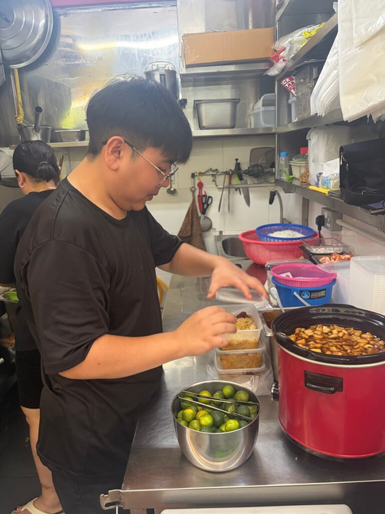prawn hub hokkien prawn mee