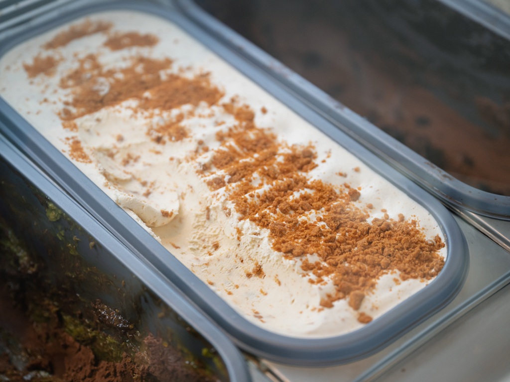 Villa Creamery’s banana pudding Biscoff gelato. Photo: Abdul Rahim Anwar/HungryGoWhere villa creamery