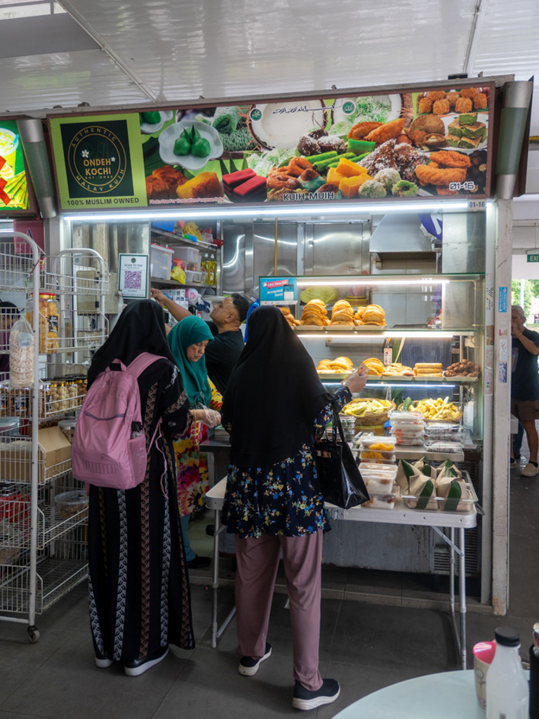 Ondeh Kochi at 216 Bedok Food Centre & Market. Photo: Ewan Lim/HungryGoWhere 216 Bedok Food Centre and Market