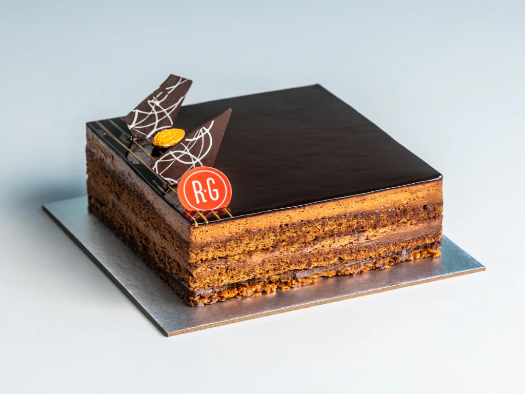 Birthday cakes in Singapore