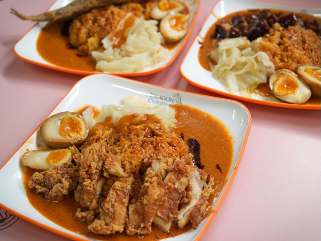Even when doused in curry, the chicken cutlet’s crisp skin stands out. Photo: Angeline Ang/HungryGoWhere golden mile food centre