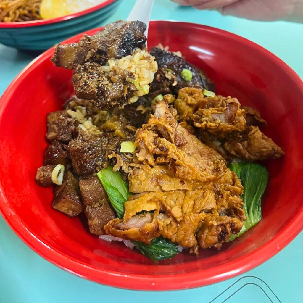 Photo: Shannon Yap/HungryGoWhere hong lim market & food centre