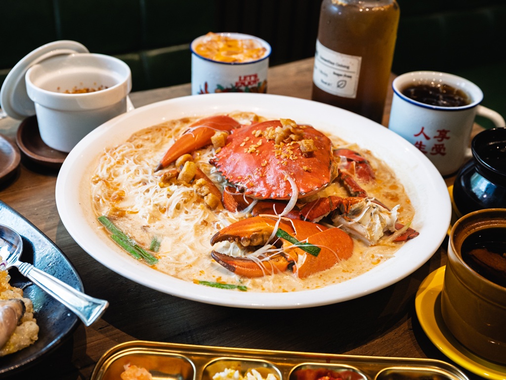 Home by Enjoy’s Grandpa's braised pork trotter. Photo: Abdul Rahim Anwar/HungryGoWhere home by enjoy