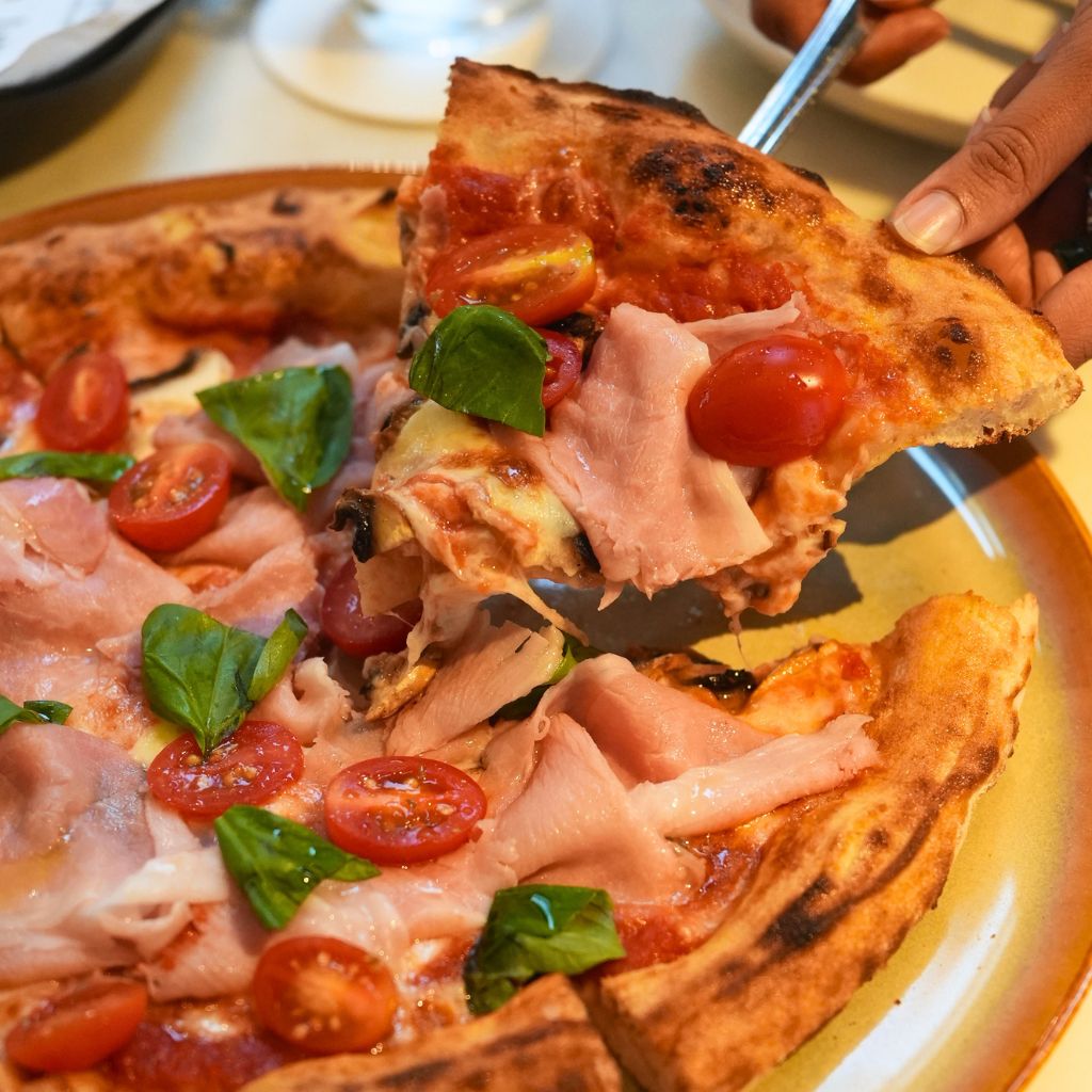 This beloved Italian spot now serves up Neapolitan pizza! Photo: Shannon Yap/HungryGoWhere casa latteria singapore