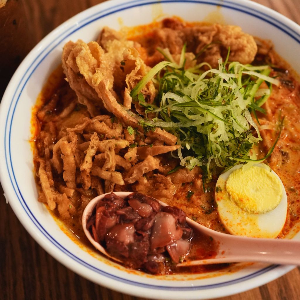 We love that Kopi Harian isn’t stingy with its ingredients. Photo: Shannon Yap/HungryGoWhere kopi harian melaka