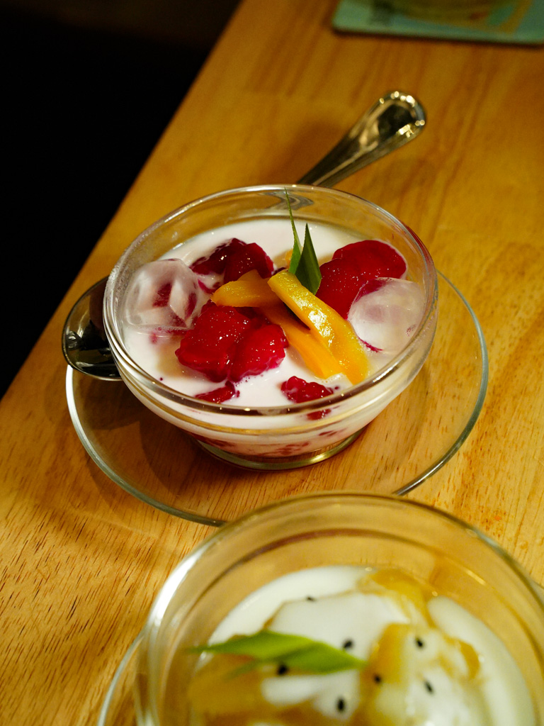 Not too sweet. Photo: Evan Mua/HungryGoWhere bangkok jam