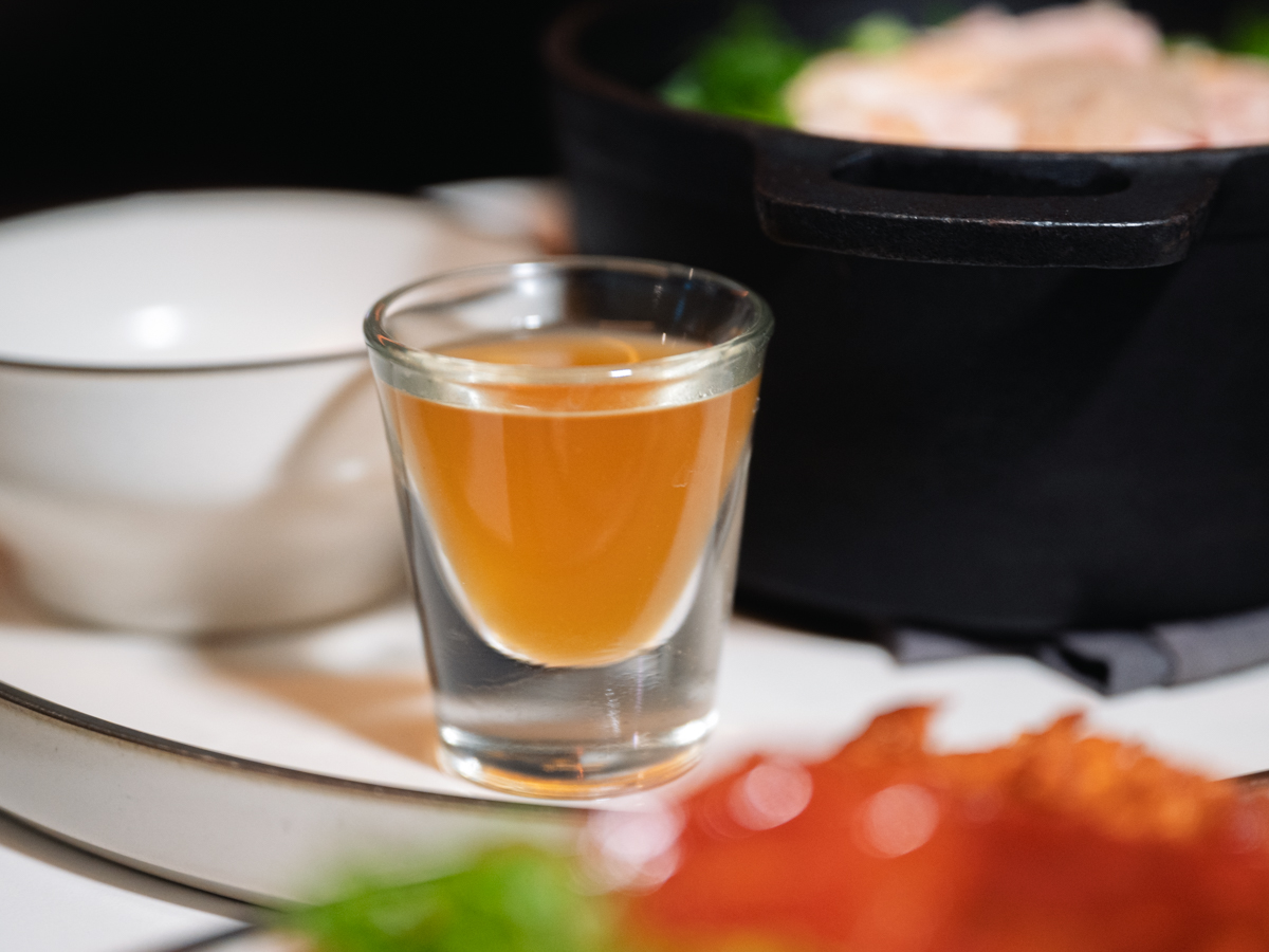 It even comes with double-boiled chicken consomme, served on the side! Photo: Abdul Rahim Anwar/HungryGoWhere Gu Zao Ren Taiwan Porridge Seng House