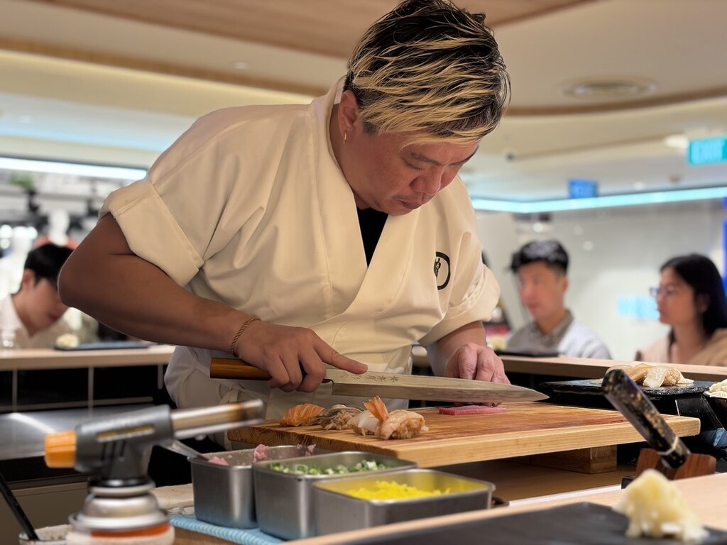 Front row seats! Photo: Shannon Ong/HungryGoWhere sushidan singapore