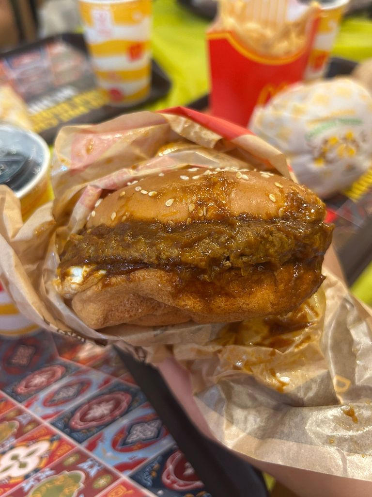 Be prepared — it gets messy. Photo: LeAnn Lee/HungryGoWhere mcdonald's old chang kee singapore