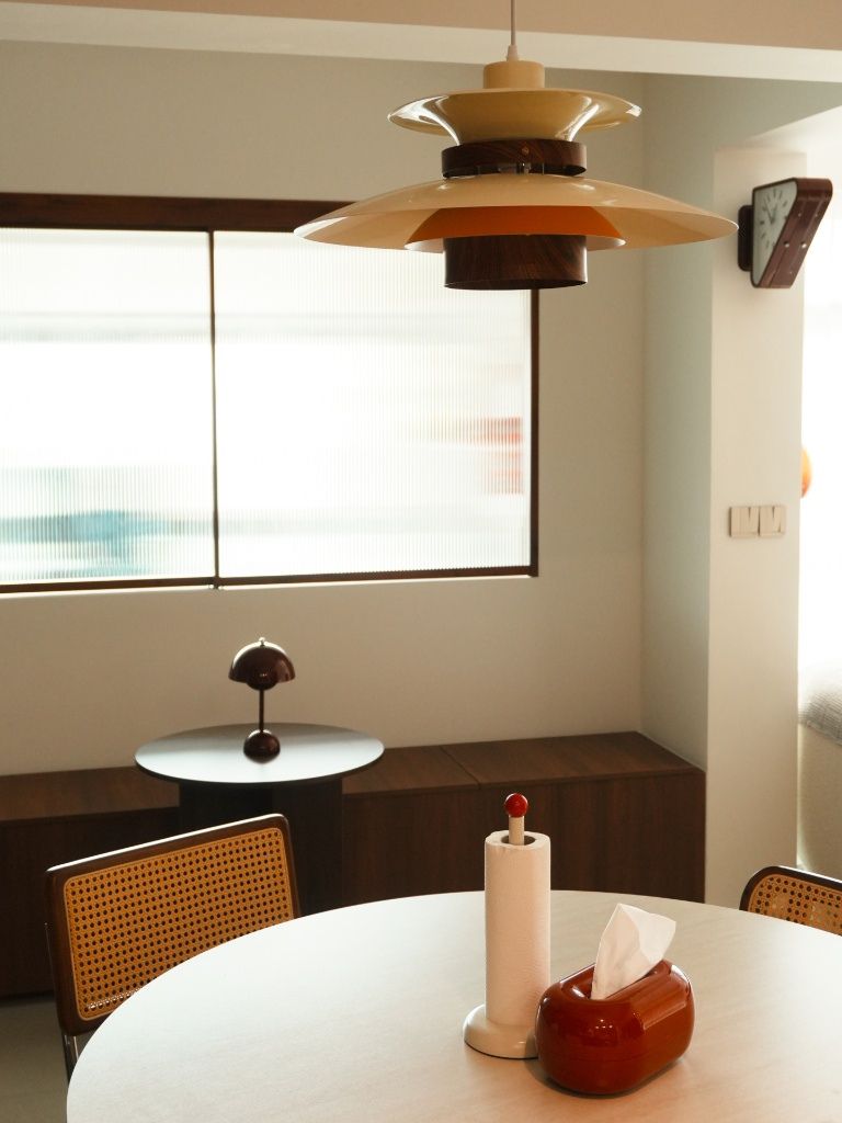 Banquette seating at Bartley Brewers. Photo courtesy of Hannah Chan bartley brewers