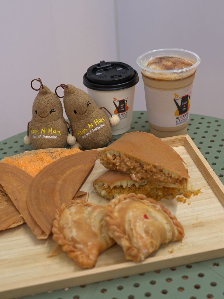 Photo: Steph Lee/HungryGoWhere grab full house mission tanjong pagar