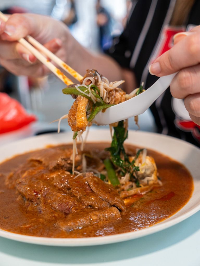 216 bedok market & food centre