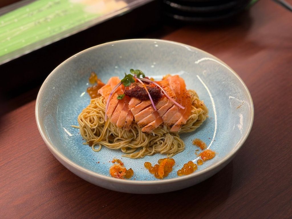 Its mala salmon somen works well, surprisingly. Photo: Shannon Ong/HungryGoWhere sushi zushi bugis