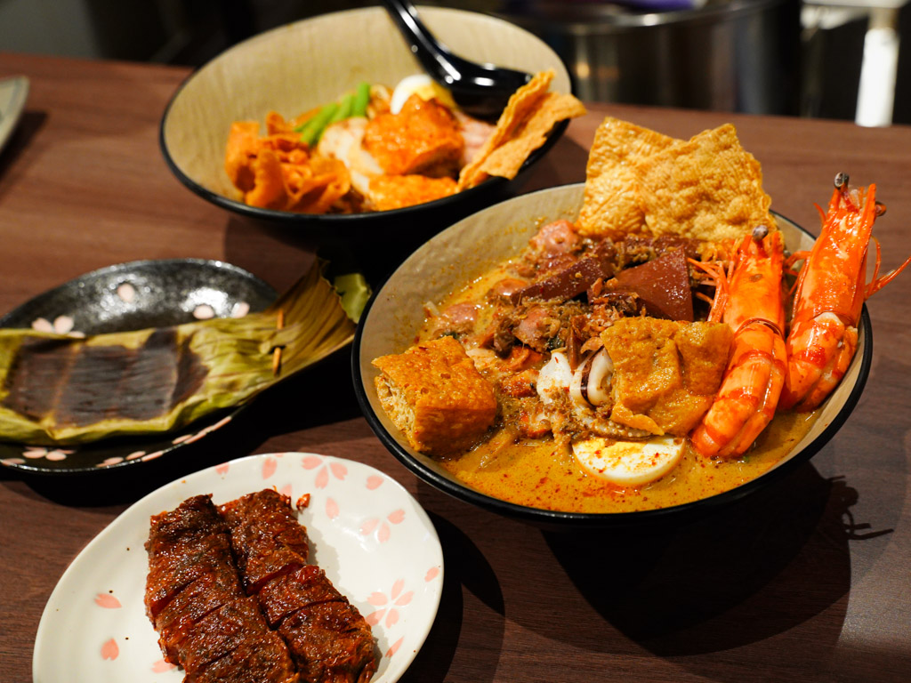 Photo: Evan Mua/HungryGoWhere kangji curry mee