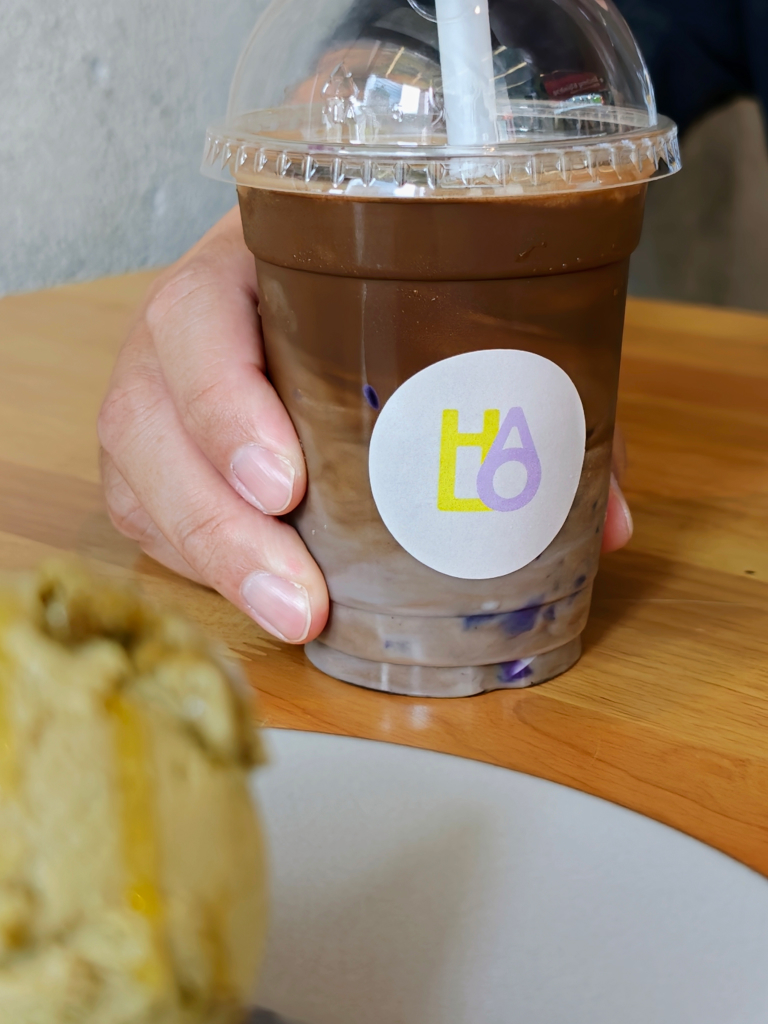 Ube liquid mochi hojicha. Photo: Zawani Abdul Ghani/HungryGoWhere Halo Ube & Matcha 100AM