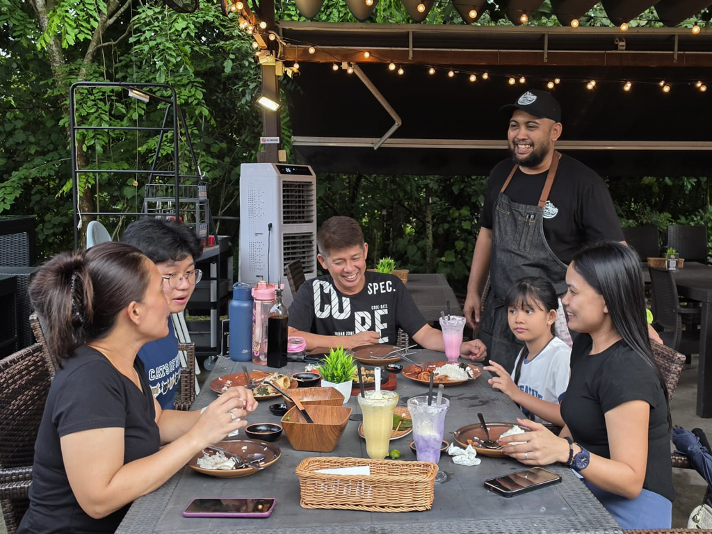 tara na easy eatz punggol east container park