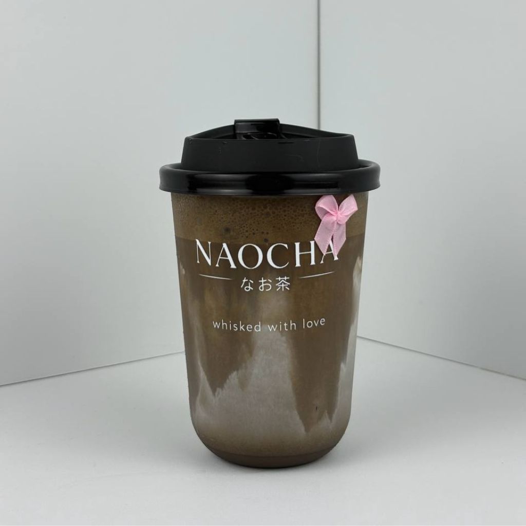 There’re non-matcha options, too, such as hojicha. Photo: Naocha naocha singapore