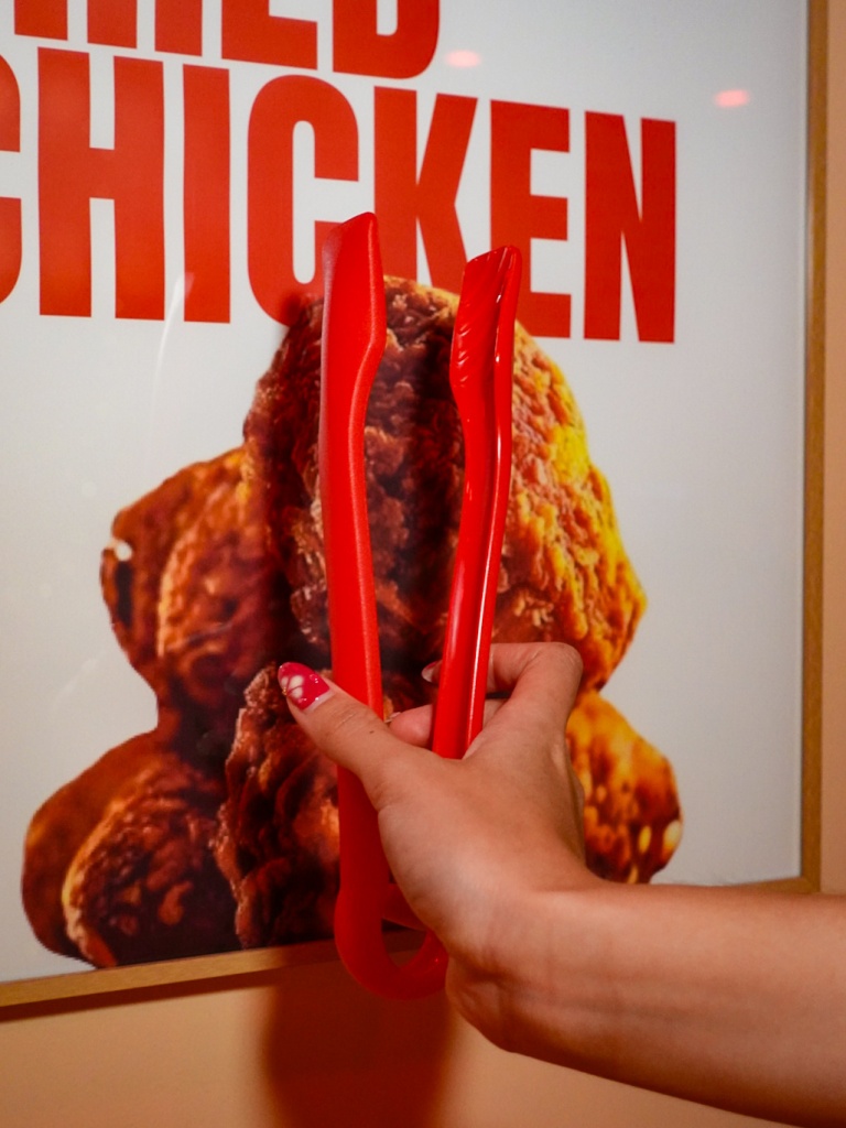 Ready to “kiap” some chicken? Photo: Sarah Chua/HungryGoWhere Kiap Kiap Chicken Club & Bar