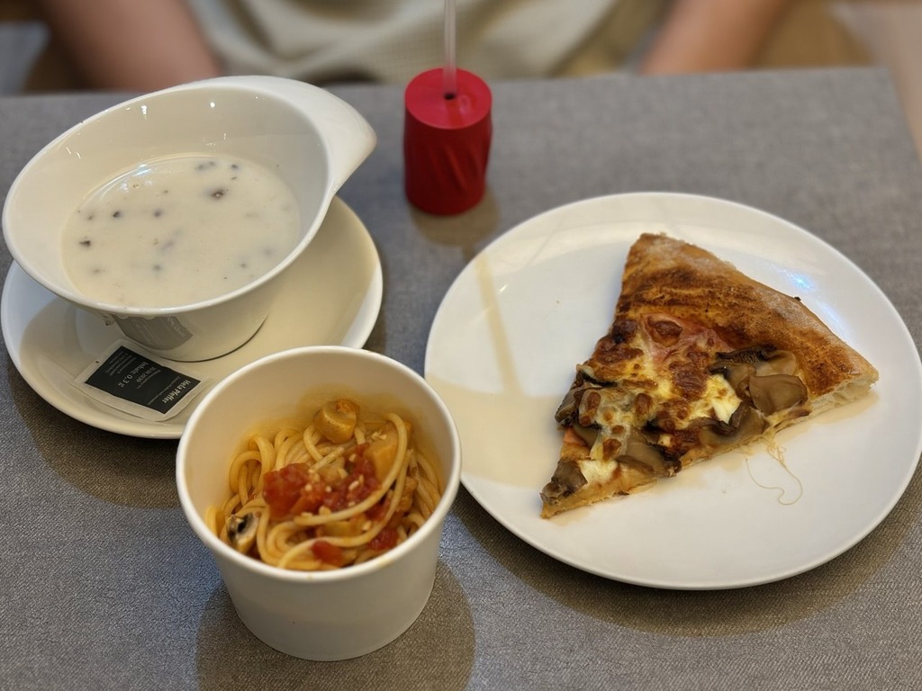 Pizza hut all you can eat buffet
