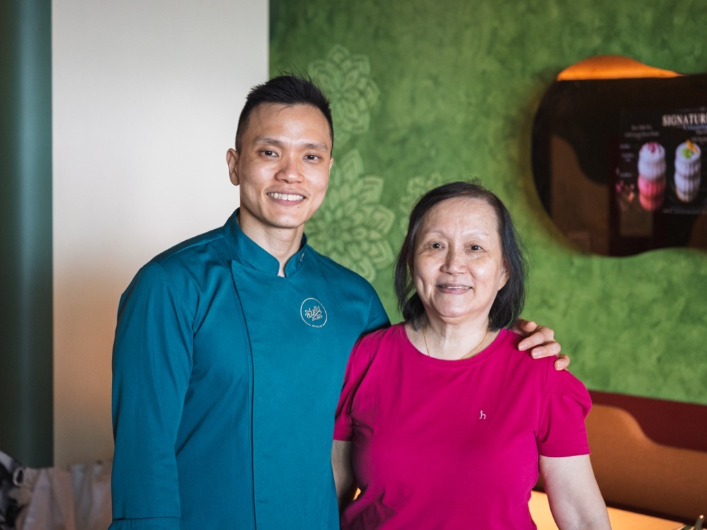 Vincent and his mother, who’s affectionately known as Madam Ho, at his newest concept Im Qalb. Photo: Abdul Rahim Anwar/HungryGoWhere im qalb