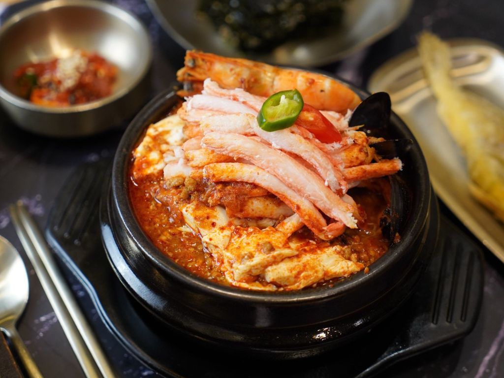 Indulge in steaming bowls of goodness. Photo: SBCD Tofu House/Facebook millenia walk food