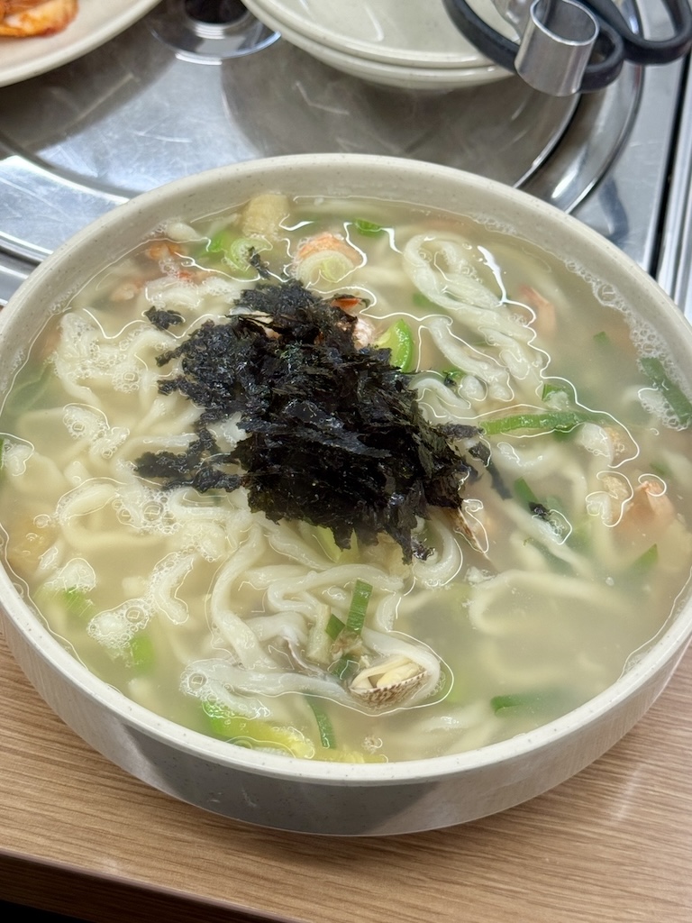 Tomaru seafood kalguksu. Photo: Hannah Tan/HungryGoWhere seoul kalguksu