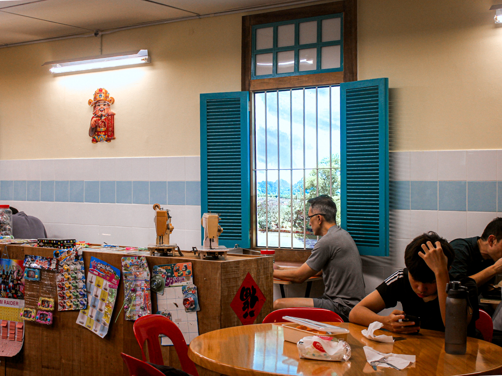 The window view is wallpaper — a charming make-believe decor. Photo courtesy of Hakim Rahman spicy hubby