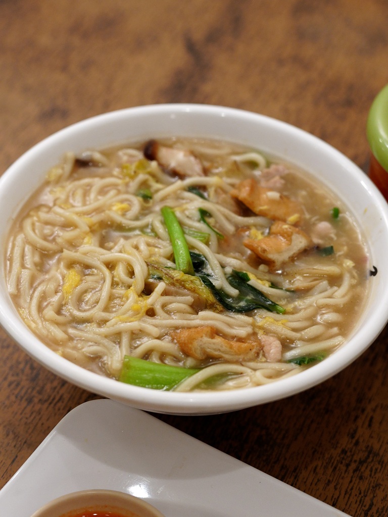 Ming Chung’s white lor mee. Photo: Ewan Lim/HungryGoWhere Grab dine out Jalan Basar