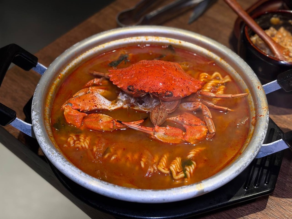 um yong baek suntec city