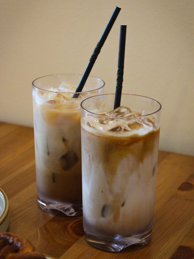 From left: Hazelnut latte, Earl of Melaka. Photo: Angeline Ang/HungryGoWhere tandem co siglap