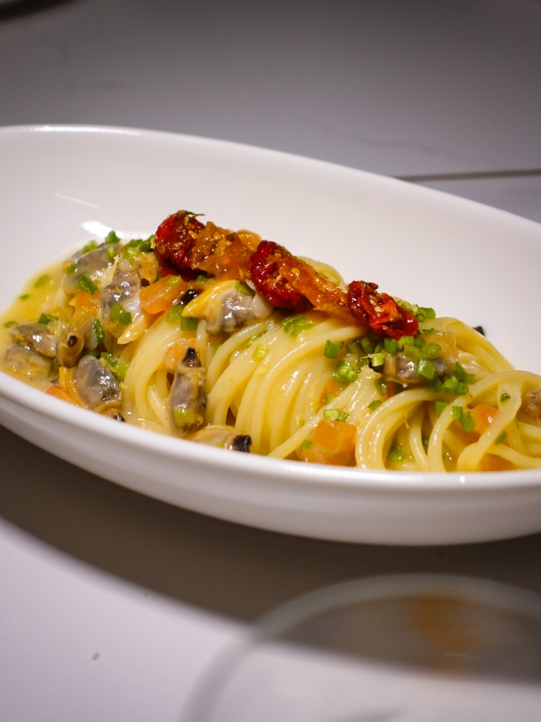 Spaghetti alle vongole. Photo: Sarah Chua/HungryGoWhere Osteria Da Su Telok Ayer